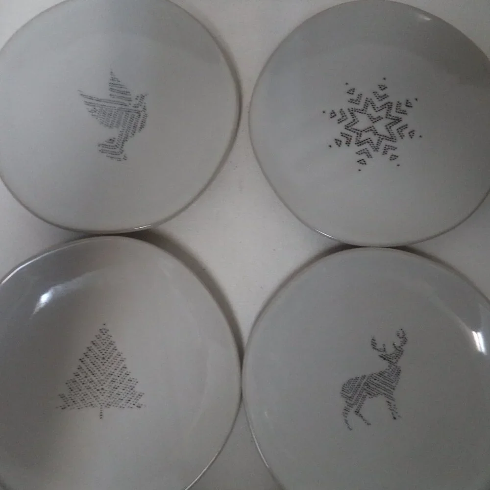 Hearth & Hand Christmas Holiday plate set 4 appetizer starter dessert side NEW